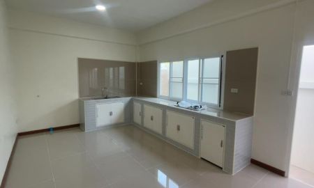 ขายที่ดิน - ขายทาวน์เฮ้าส์ โปรแรง ซื้อบ้านแถมงบตกแต่ง 300,000 บาท