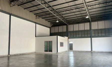 ให้เช่าโรงงาน / โกดัง - ให้เช่าโกดัง พื้นที่รวม 530 ตรม. พื้นที่ โกดัง 330 ตรม. ติดถนนใหญ่เส้น 346 ตำบลคลองขวาง อำเภอไทรน้อย