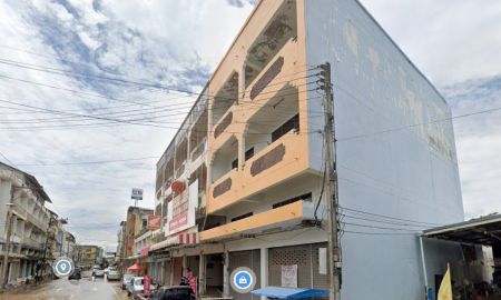 ขายอาคารพาณิชย์ / สำนักงาน - ขายอาคารพาณิชย์/ตึกแถวย่านตลาดกบินทร์บุรี 2 คูหา 3 ชั้นครึ่ง 300 ตรม.ห้องหัวมุมซ.เจ้าสำอาง ใกล้ถ.สุวรรณศร33-200เมตร จ.ปราจีนบุรี
