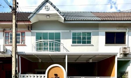 ขายทาวน์เฮาส์ - หมู่บ้านศุภาลัยเบลล่า ซ.18 วงแหวนลำลูกกา-คลอง6 (โทรสอบถามราคา)