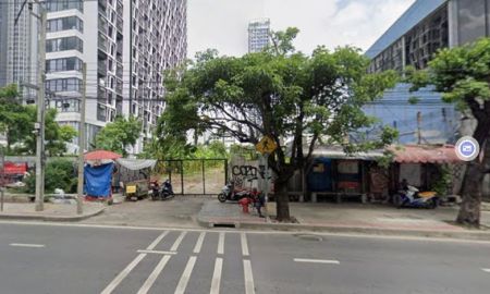 ขายที่ดิน - ขายที่ดิน ติดถนนเอกมัย เนื้อที่ 2 ไร่ 3 งาน 46.4 ตารางวา