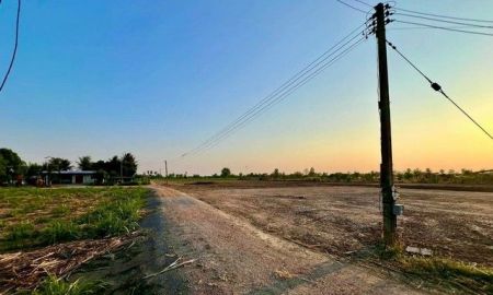 ขายที่ดิน - ที่ดินถมแล้ว 2.79แสนต่อไร่ ไฟฟ้าประปาหน้าแปลง อ.หนองหญ้าไซ สุพรรณบุรี T. o86-3ol-6l6l
