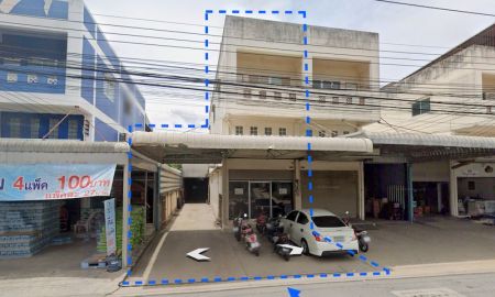 ขายอาคารพาณิชย์ / สำนักงาน - ขายอาคารพาณิชย์ใกล้ตลาดวรกิจ 1ห้อง 2.5ชั้น(ห้องริม)มีพื้นที่เก็บของด้านข้าง ด้านหลัง เนื้อที่ 89ตรว.ทำเลดี เหมาะพัฒนาเป็น สำนักงาน ห้างร้าน