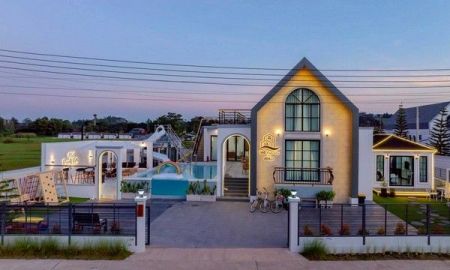 ขายบ้าน - 168 Pool Villa Khao Kho ขนาดเริ่มต้น 150 ตร.วา เหมาะสำหรับลงทุน ออกแบบเพื่อการพักผ่อนจริงๆ