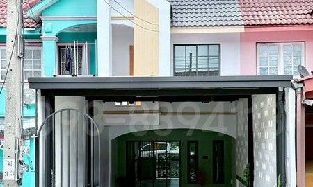 ขายทาวน์เฮาส์ - ขายทาวน์เฮ้าส์ 2 ชั้น ม.ณัฐวรรณ ซ.สังฆสันติสุข 18 หนองจอก เนื้อที่ 18.9 ตรว 2นอน 2น้ำ อยู่ถนนเส้นเมน หลังบ้านโล่ง ถนนกว้าง