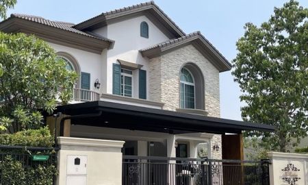 ขาย-ให้เช่าบ้าน - Prime Location! บ้านนันทวัน พหลฯ 50 ใกล้รถไฟฟ้าสายสีเขียวและทางด่วน 4 นอน 4 น้ำ + ห้องแม่บ้าน แปลงมุมส่วนตัวสูง