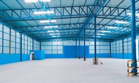 ให้เช่าโรงงาน / โกดัง - ให้เช่าโกดังหลายขนาด ติดถนนกิ่งแก้ว บางนา ตราด กม. 12 ฝั่งขาเข้า มีจุดกลับรถหน้าโกดัง รถเทเลอร์40ฟุตเข้าออกสะดวก