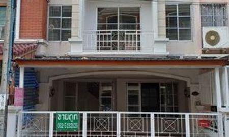 ขายทาวน์เฮาส์ - ขายถูกมาก ทาวน์โฮม 3 ชั้น ม.ไดมอนด์แกรด์วิลล์ แต่งสวย พร้อมอยู่ ติดถ.นวลจันทร์ ตรงข้ามตลาดโพธิ์สุวรรณ