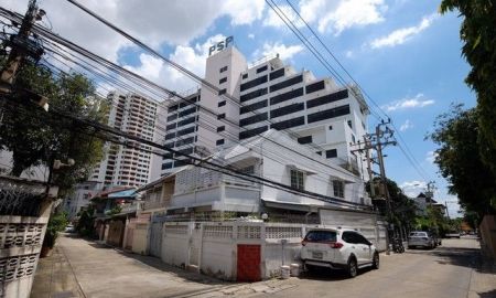 ขายอพาร์ทเม้นท์ / โรงแรม - ขายกิจการโรงแรม 12 ชั้น เนื้อที่ 425 ตารางวา วิวแม่น้ำเจ้าพระยา ถ.พิบูลสงคราม นนทบุรี