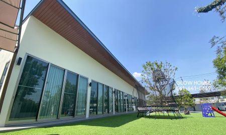 ให้เช่าอาคารพาณิชย์ / สำนักงาน - ให้เช่า โฮมออฟฟิศระดับพรีเมียม สไตล์ Modern Luxury Phatthanakan 44 | เข้าออกได้หลายเส้นทาง พัฒนาการ 44 / 38 / 32 / 30 / 20 เชื่อมต่อได้ทั้งหมด