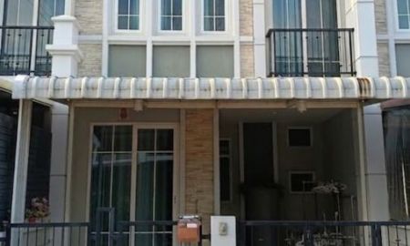 ให้เช่าทาวน์เฮาส์ - เช่าทาวน์โฮม นวมินทร์ 42 โครงการ โกลเด้น ทาวน์ 2 ลาดพร้าว-เกษตร นวมินทร์