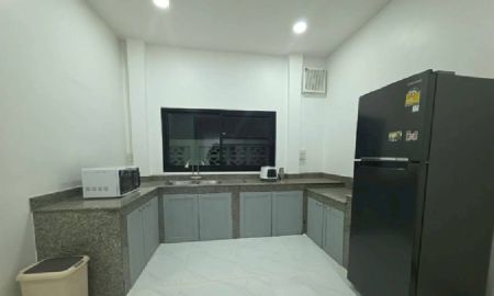 ให้เช่าบ้าน - ให้เช่าบ้านเดี่ยว / บ้านแฝด 2 ชั้น / ใกล้ MRT ไทรม้า / หมู่บ้านนนทรีปาร์ค ซอยบางรักน้อย 16