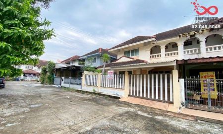 ขายบ้าน - ขายบ้านแฝด นวมินทร์ 74 ถนนรามอินทรา- นวมินทร์ คันนายาว 2ชั้น 36ตร.ว.