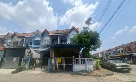 ขายทาวน์เฮาส์ - ขายบ้าน 2 ชั้น หลังมุม หมู่บ้านอรณิชาสิริ คลอง7 ลำลูกกา