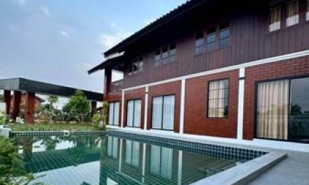 ขายบ้าน - ขายบ้าน พูลวิลล่า Modern Lanna Luxury ขัวมุง อ.สารภี เชียงใหม่ ใกล้รร.นานาชาติลานนาเพียง 4.8 กม.