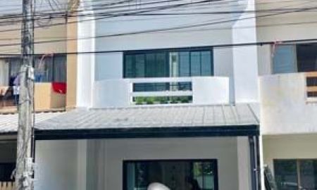 ขายทาวน์เฮาส์ - ขาย ทาวน์เฮ้าส์ รีโนเวทใหม่ ใกล้โลตัสหางดง1 อ.เมืองเชียงใหม่ ใกล้เซ็นทรัลแอร์พอร์ต, น้ำไม่เคยท่วมจ้า