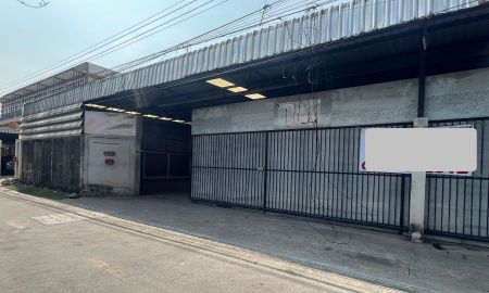 ขาย-ให้เช่าโรงงาน / โกดัง - ขาย/ให้เช่า โกดัง ขนาด 1,600 ตรม บนที่ดิน 1 ไร่ สร้างเต็มพื้นที่ ซอยไอยรา 1 หน้ากว้าง 38 ลึก 42 เมตร