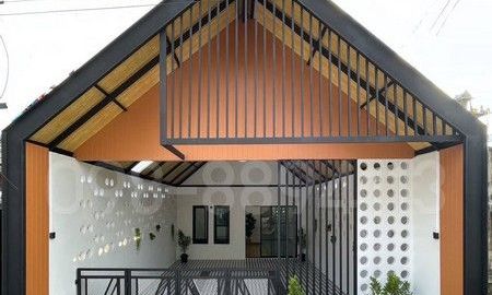 ขายทาวน์เฮาส์ - ขายทาวน์เฮาส์ 1 ชั้น เนื้อที่ 30 ตรว ม.เพชรไพลิน ซ.คู้บอน27 แยก28 ตกแต่งใหม่ทั้งหลัง ยกหลังคาขึ้นสูง