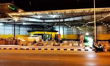 ให้เช่าอาคารพาณิชย์ / สำนักงาน - ปล่อยเช่าที่ร้าน พร้อม2ห้องกระจก 1ห้องน้ำ ติดถนนใหญ่