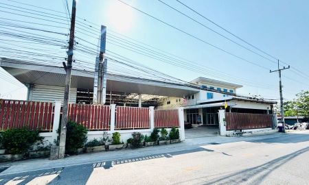 ขายโรงงาน / โกดัง - ขายกิจการอู่ซ่อมรถ เคาะ พ่นสี เนื้อที่ดิน 1.5 ไร่ ติดถนนใหญ่ เลียบคลองบางน้ำจืด ออกไปทางวัดโพธิ์แจ้เลย สมุทรสาคร
