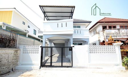 ขายบ้าน - บ้านแฝด 2 ชั้น หลังมุม อัมพร ซอยเทิดราชัน 17 ถนนวิภาวดี รีโนเวทใหม่