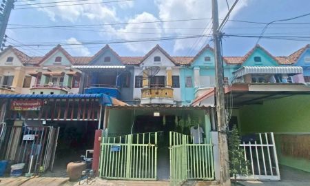 ขายทาวน์เฮาส์ - ขายบ้าน 2 ชั้น หมู่บ้านเพชรหลวง ลาดหลุมแก้ว