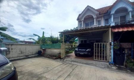 ขายทาวน์เฮาส์ - ขายทาวน์เฮ้าส์ หมู่บ้านรินทิชา ซอยร่มเกล้า 6 ถนนรามคำแหง เขตมีนบุรี กรุงเทพมหานคร