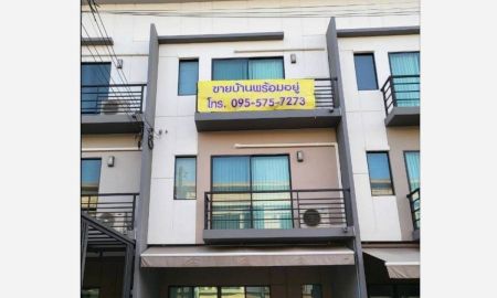 ขาย-ให้เช่าทาวน์เฮาส์ - บ้านกลางเมือง รามอินทรา-วัชรพล ทาวน์โฮม หน้ากว้าง 5 เมตร 18.1 ตารางวา 3 นอน 3 น้ำ เฟอร์บิ้วท์อิน