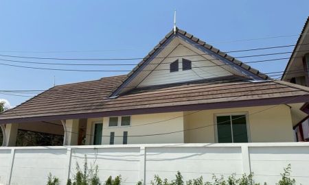 ขายบ้าน - ขายบ้านเดี่ยวชั้นดียว พื้นที่ 60 ตารางวา 3 ห้องนอน 2 ห้องน้ำ 1 ห้องโถงใหญ่