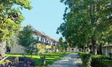 ขายอพาร์ทเม้นท์ / โรงแรม - ขายโรงแรม สไตล์รีสอร์ท เนื้อที่ 6-0-82 ไร่ ใจกลางเมือง ต.ชมพู อ.เมือง จ.ลำปาง