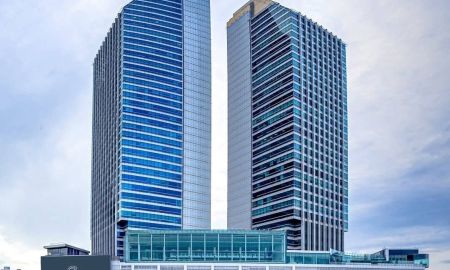 ให้เช่าอาคารพาณิชย์ / สำนักงาน - CW Tower อาคารสำนักงานให้เช่า ติดถนนรัชดาภิเษก พื้นที่ตกแต่งพร้อมเฟอร์นิเจอร์ Tower ฺB ชั้น 19 พื้นที่ 209 ตร.ม. ค่าเช่า 198,550 บาท/เดือน