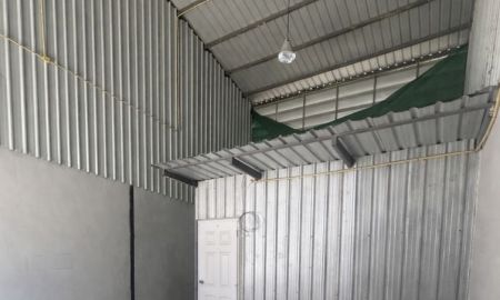 ให้เช่าโรงงาน / โกดัง - สายแม่ค้าออนไลน์ต้องมาทางนี้ โกดังว่างให้เช่าย่านสายไหม31 พื้นที่ใช้สอยคุ้มค่า สต็อกของได้เยอะแน่นอน ไลฟ์สดเสร็จสามารถแพ็คของต่อได้เลย สะดวกสบายสุดๆ