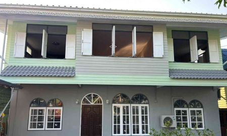 ขายบ้าน - ขายบ้าน 2 หลัง พร้อมโกดัง 1 หลัง (หลังบ้านติดน้ำ) ซอยบางแวก 120 (จรัญ 13) บางแค กรุงเทพมหานคร