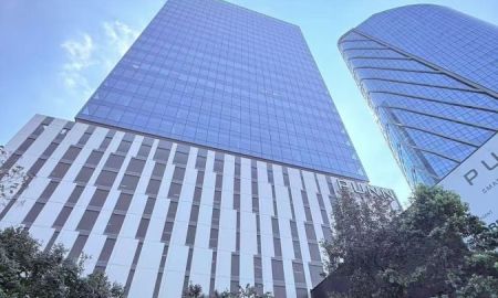 ให้เช่าอาคารพาณิชย์ / สำนักงาน - OK Space Punn ออฟฟิศแต่งครบย่านพระราม 4 ใกล้ MRT คลองเตย วิวโค้งน้ำบางกระเจ้า ชั้น 28 เนื้อที่ 42 ตร.ม. ค่าเช่า 50,400 บาท*/ตรม./เดือน