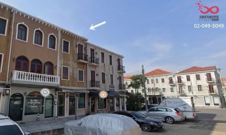 ให้เช่าอาคารพาณิชย์ / สำนักงาน - ให้เช่าอาคารพาณิชย์ 3 ชั้น เวนิส ดิ ไอริส ถนนวัชรพล
