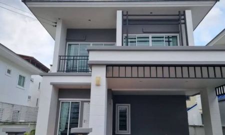 ขายบ้าน - ขายบ้านสวย 2 ชั้น โครงการคริสตัลพลัส ศรีราชา ชลบุรี