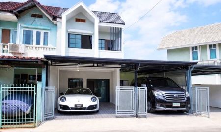 ให้เช่าทาวน์เฮาส์ - สินแพทย์เสรีรักษ์ 1 กม.ทำเลรามอินทรา115 MRTเศรษฐบุตรบำเพ็ญ 300 ม. ทาวน์เฮาส์ 3นอน 2น้ำ หลังมุม 30ตร.ว. 210ตร.ม. 2-3 คัน รีโนเวทใหม่