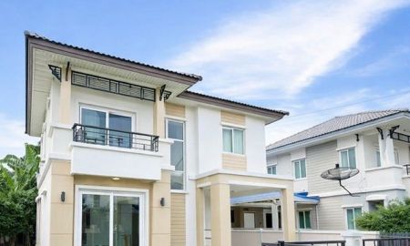 ให้เช่าบ้าน - ใกล้ BTS เทพารักษ์ 1.8 กม. บ้านมุม 56 ตร.ว. 230 ตร.ม. ตลาดแพรกษา 1.6 กม. เทพารักษ์-วงแหวน บ้านเดี่ยว 2 ชั้น 3 นอน 2 น้ำ