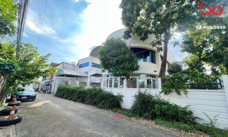 ขายทาวน์เฮาส์ - ขายโฮมออฟฟิศ 3ชั้น 112 ตร.ว. ลาดพร้าว 83 ใกล้รถไฟฟ้าสายสีเหลือง