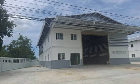 ให้เช่าโรงงาน / โกดัง - โกดังให้เช่า โรงงานให้เช่า สร้างใหม่ พร้อมสำนักงาน 2 ชั้น สามโคก ปทุมธานี