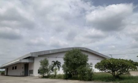 ให้เช่าโรงงาน / โกดัง - โกดังให้เช่า คลังสินค้าให้เช่า เป็นส่วนตัวติดถนนพหลโยธิน ตำบลลำไทร อำเภอวังน้อย จังหวัดพระนครศรีอยุธยา