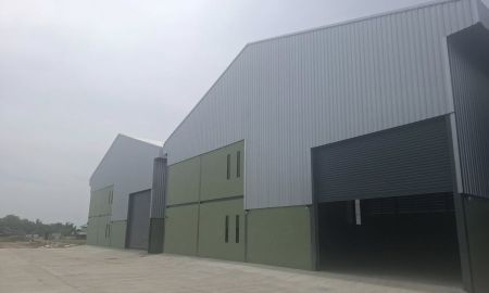 ให้เช่าโรงงาน / โกดัง - โกดังให้เช่า โรงงานให้เช่า คลังสินค้าให้เช่า พร้อมสำนักงาน 2 ชั้น สร้างใหม่ ราคาถูก ลาดหลุมแก้ว ปทุมธานี