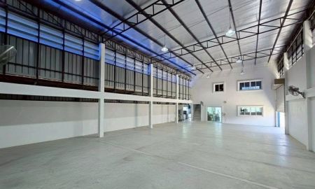 ให้เช่าโรงงาน / โกดัง - ให้เช่าโกดังโฮมออฟฟิศพุทธมลฑลสาย2 ใกล้สมาคมชาวปักใต้ พื้นที่ใช้สอย 405. ตร.ม