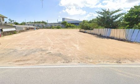 ขายที่ดิน - ขายที่ดินระยอง 11 ไร่ 3 งาน มาบตาพุด ใกล้ถนนสุขุมวิท เพียง 450 เมตร