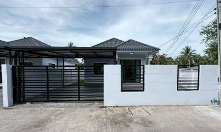 ขายบ้าน - บ้านสวยสร้างใหม่ ฟังก์ชันครบ ใกล้โรงเรียนศรีสุวิช พร้อมอยู่