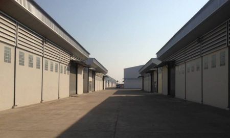 ให้เช่าอาคารพาณิชย์ / สำนักงาน - โกดังให้เช่า โรงงานให้เช่า คลังสินค้าให้เช่า ถนน 340 บางบัวทอง-สุพรรณบุรี ใกล้ศูนย์กระจายสินค้าเซเว่น อำเภอบางบัวทอง จังหวัดนนทบุรี