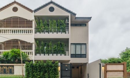 ขาย-ให้เช่าทาวน์เฮาส์ - ให้เช่า ทาวน์เฮ้าส์สุขุมวิท ใกล้ทองหล่อเอกมัย ซอยปรีดี26 ถนนสุขุมวิท71 BTSเอกมัย