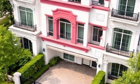 ให้เช่าทาวน์เฮาส์ - ทาวน์โฮมหรู 3 ชั้น รพ.ศิครินทร์ 950 ม. ใกล้ BTS ศรีลาซาล 900 ม. 20 ตร.วา.3 นอน 4 น้ำ รีโนเวทใหม่ทั้งหลัง ทำเลศักยภาพ ย่านศรีนครินทร์ สำโรง