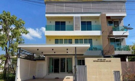 ขายบ้าน - ขายทาวน์โฮม 3 ชั้น พัทยาใต้ พร้อมสระว่ายน้ำ ทำ Home Office ได้ TP-H1960