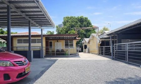 ให้เช่าบ้าน - บ้านเดี่ยวหลังมุม 2นอน 100 ตร.ม ใกล้ตลาดมาร์เก็ตทูเดย์ หัวหมาก 400ม. ถูกกว่าคอนโด ทำเลกรุงเทพกรีฑา 1-9 สนามกอล์ฟยูนิโก้แกรนด์ 2.2 กม.